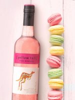 Vorschau: Pink Moscato - Yellow Tail